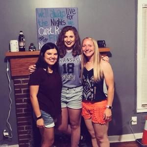 Meet your Posher, Madelyn